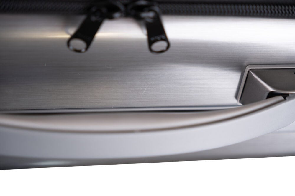 la defense hightech oblong violin case